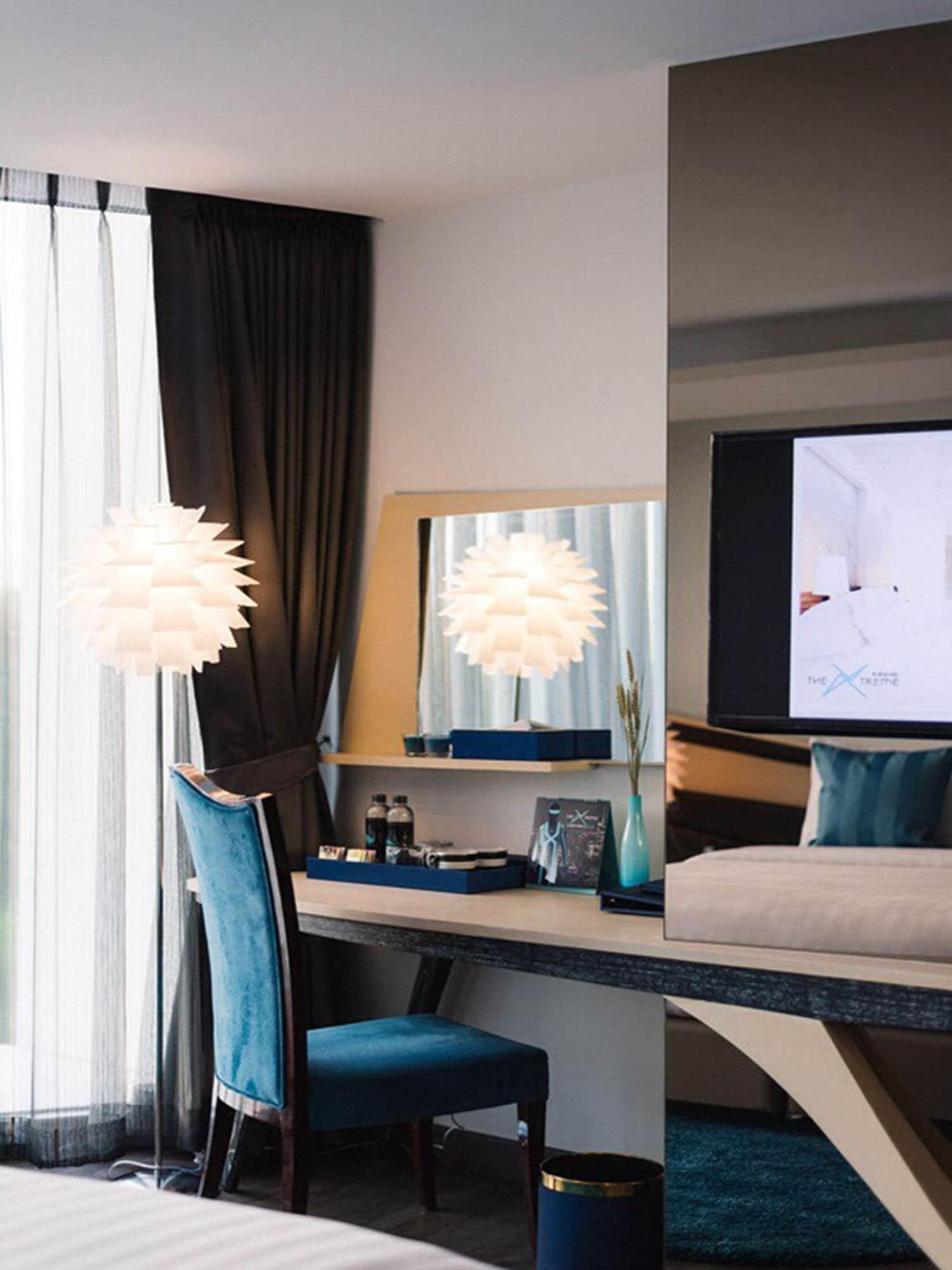 The Xtreme Suites Bangkok Buitenkant foto