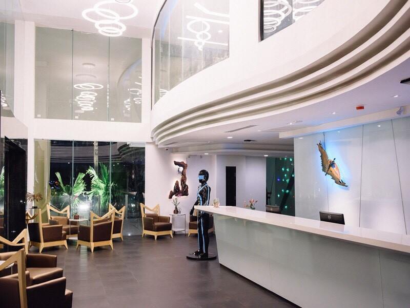 The Xtreme Suites Bangkok Buitenkant foto
